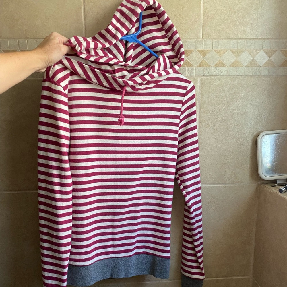 Red/White/Grey striped Ampersand & hoodie